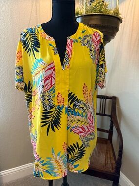 Van Heusen Yellow Tropical Split V-Neck Short Sleeve Blouse